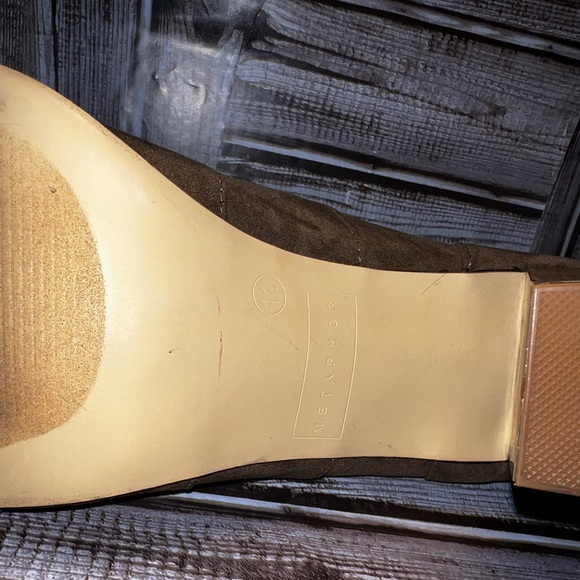 Metaphor woman’s Chelsea ankle  boots - Picture 10 of 16